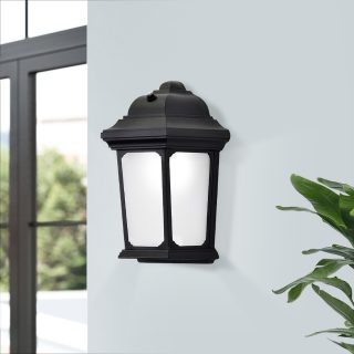 Outdoor Wall Sconce